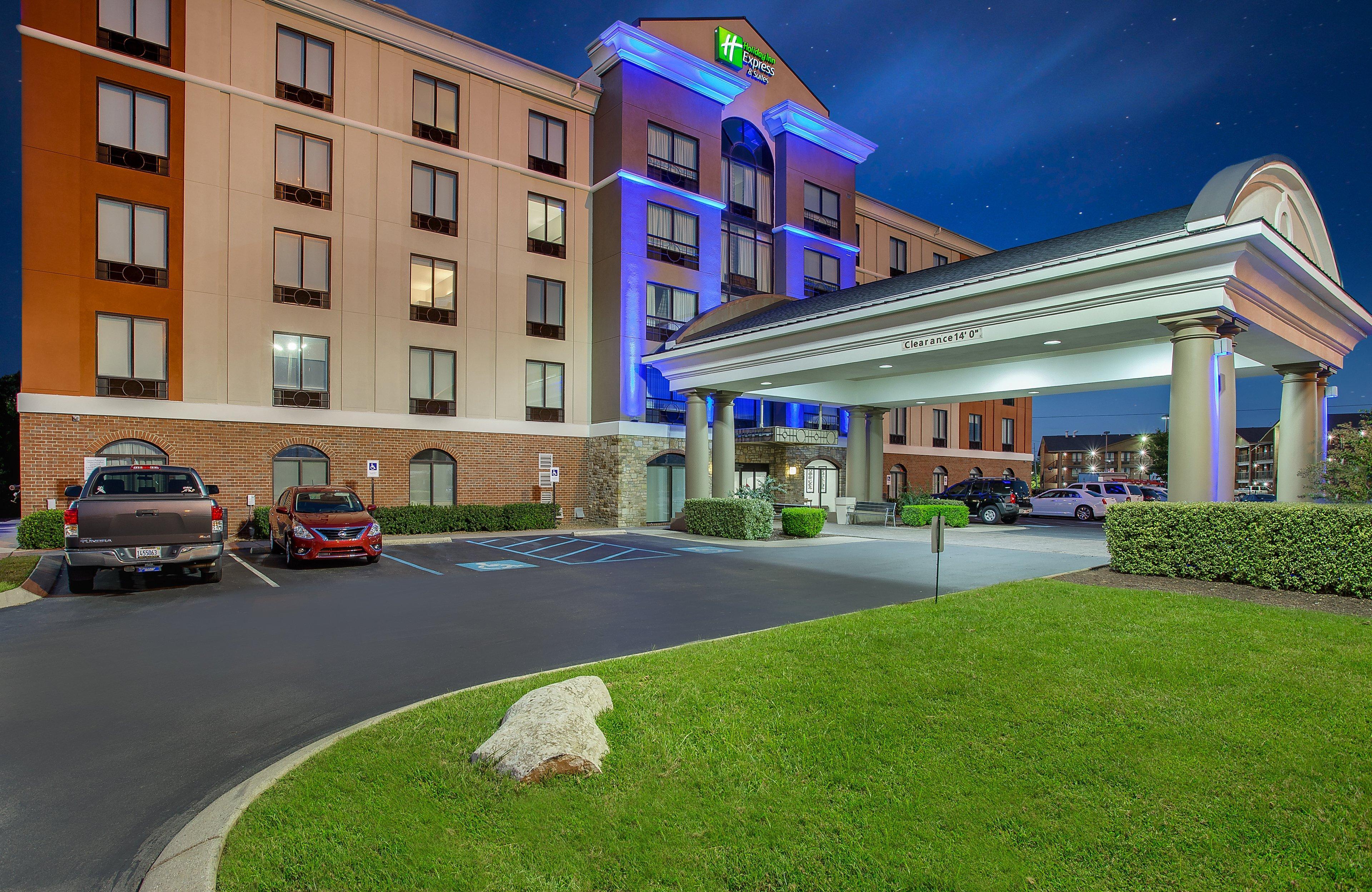 Holiday Inn Express & Suites Lebanon-Nashville Area By Ihg Bagian luar foto
