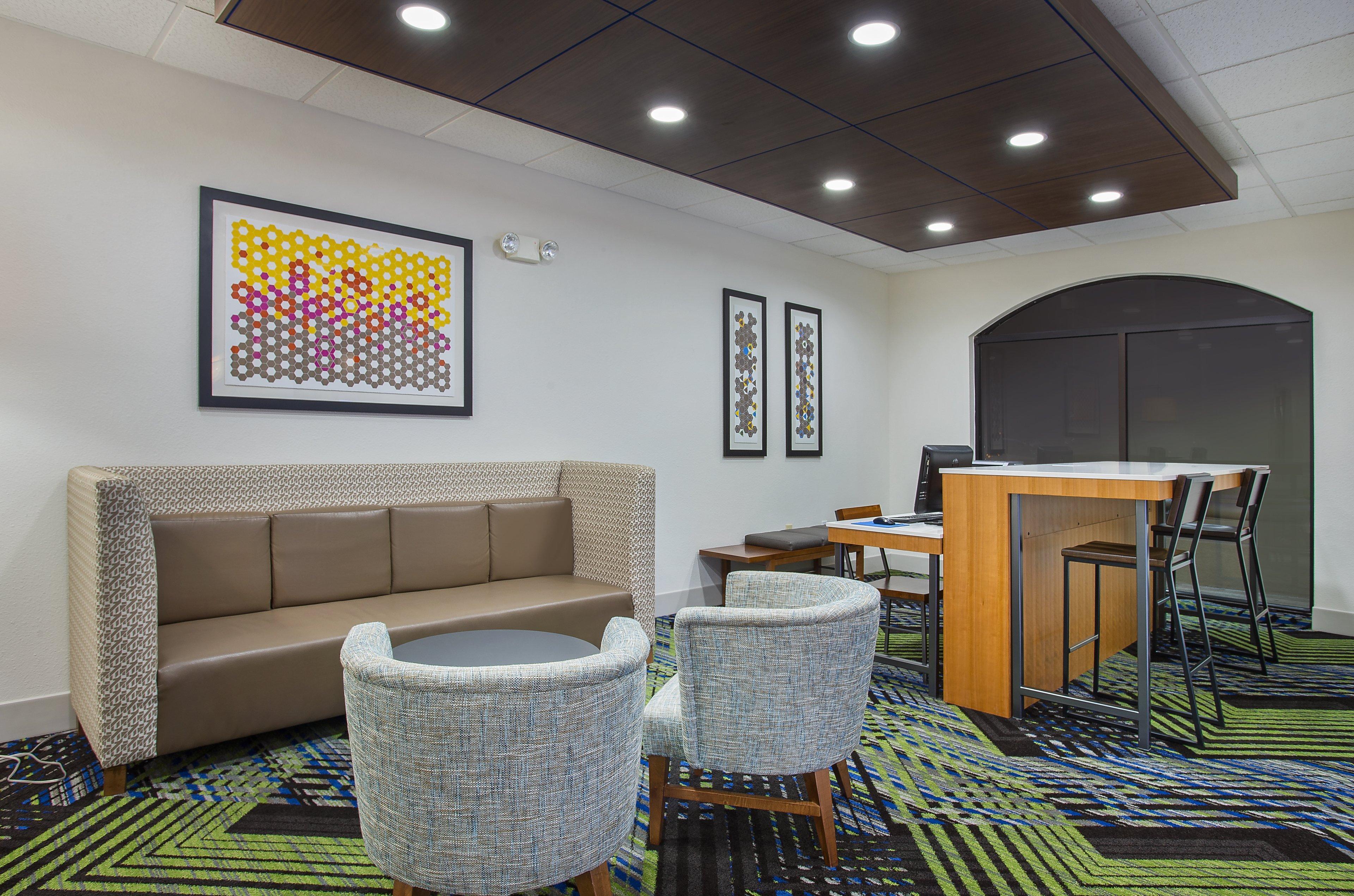 Holiday Inn Express & Suites Lebanon-Nashville Area By Ihg Bagian luar foto