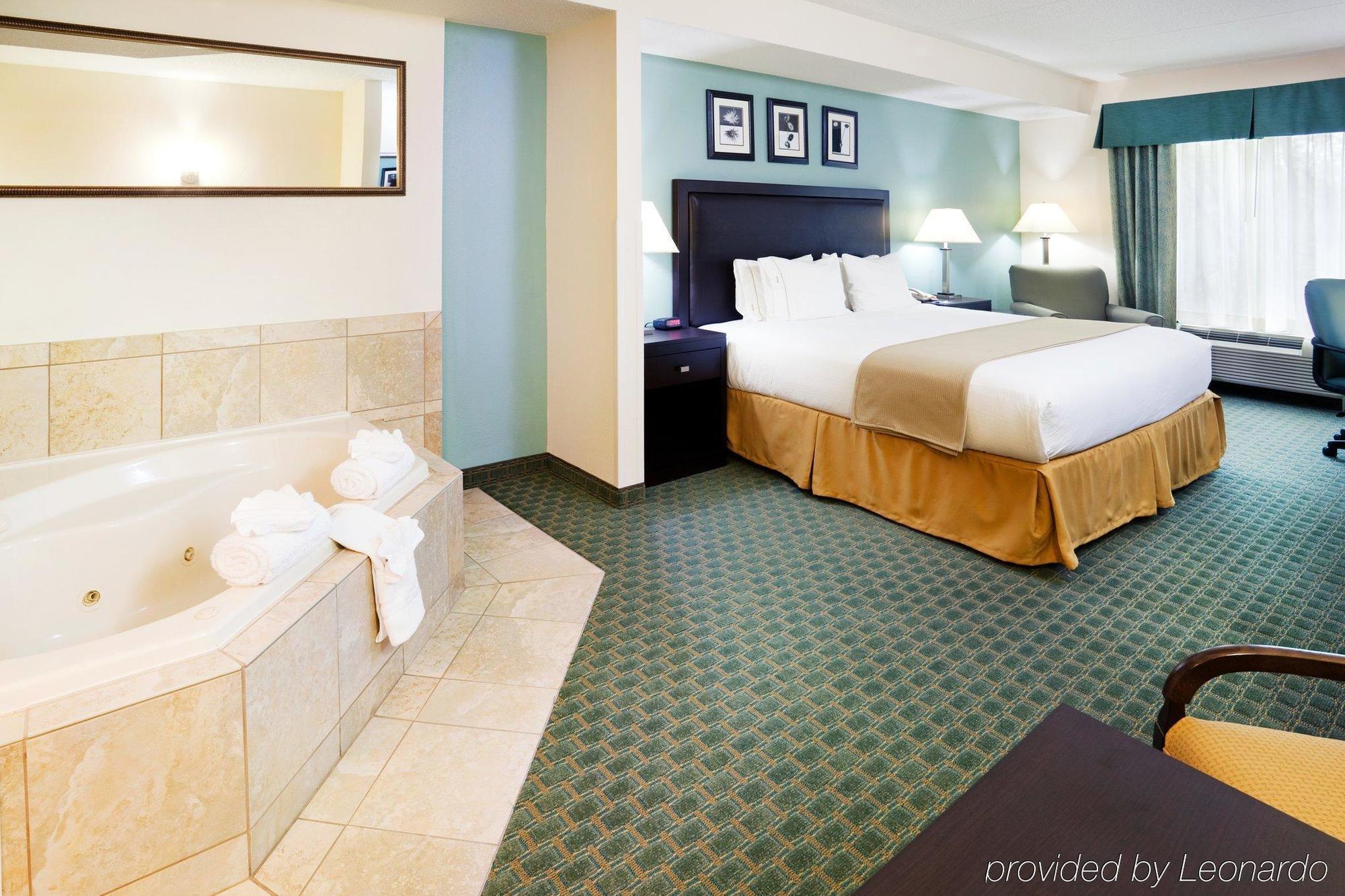 Holiday Inn Express & Suites Lebanon-Nashville Area By Ihg Ruang foto